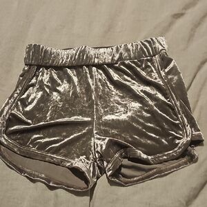 Velvet Gray Women's Gym Shorts (L)